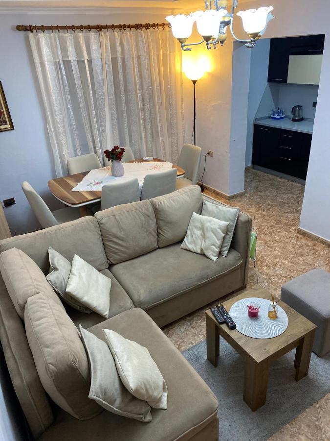 Bledi'S Apartment Tirana Exterior photo